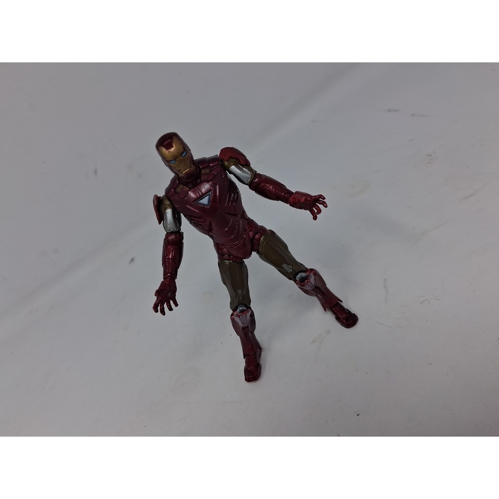 2010 Marvel Universe Iron Man Mark IV Movie Series 3.75" Figure
